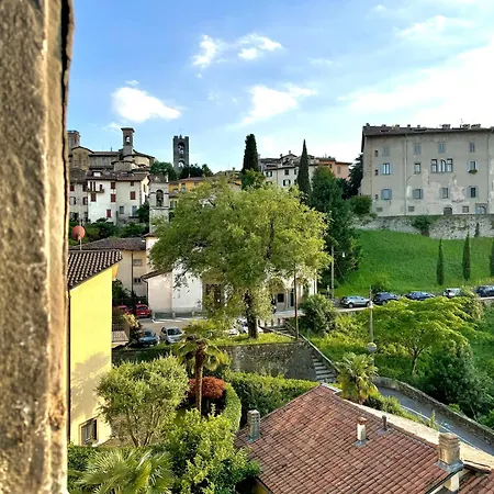 Cr - Casa Sulle Mura Romane - Old Town *
