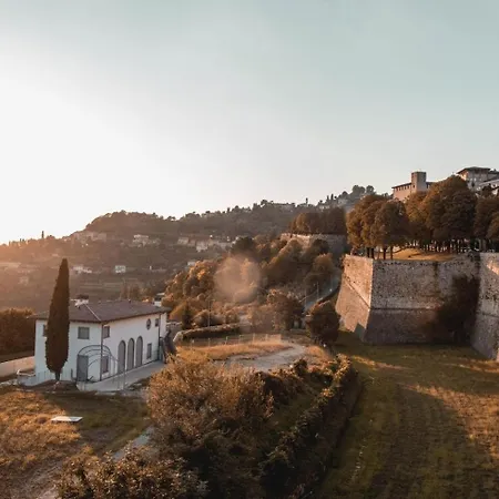Cr - Casa Sulle Mura Romane - Old Town *