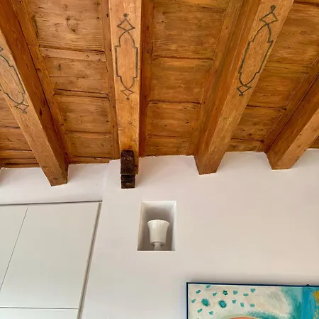 Apartament Cr - Casa Sulle Mura Romane - Old Town *